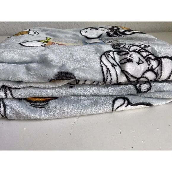 Casper the Friendly Ghost Plush Soft Blanket Throw 50x70” Halloween Costumes NEW - Picture 11 of 16